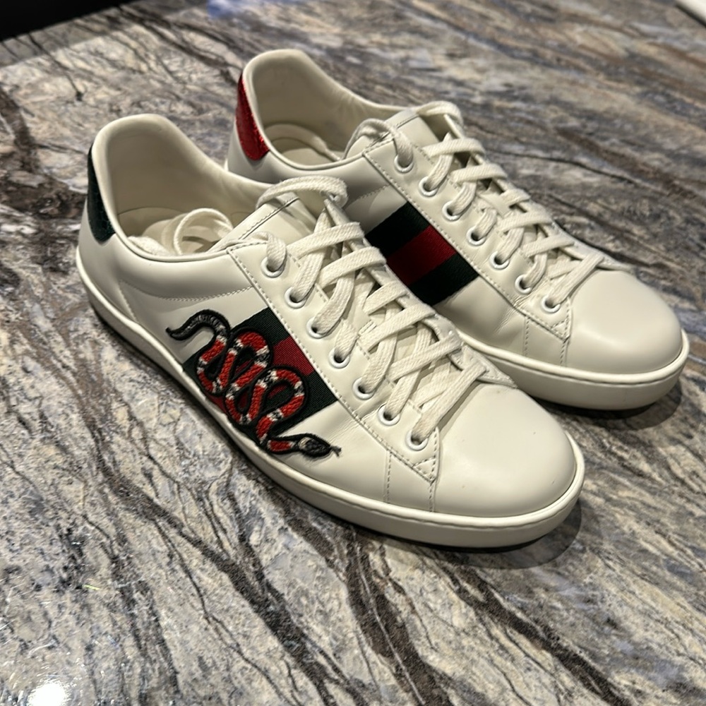 GUCCI SNAKE SNEAKERS - GUCCI SIZE 7.5 US 9